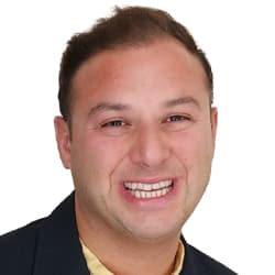 Lee Feinberg Photo2 250X250