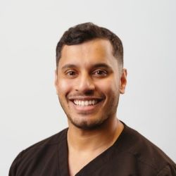 Akhtar Khan 250X250